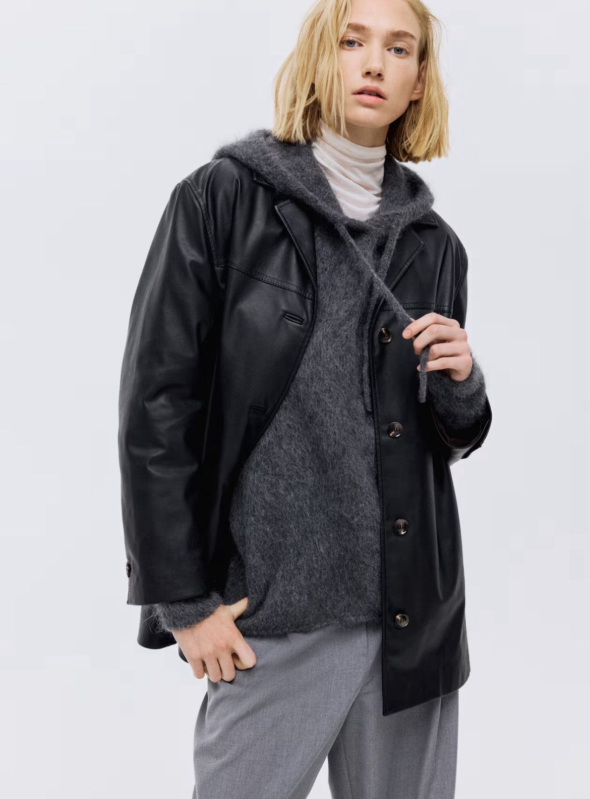 H&M H&M Black Coated Button Coat Size M / US 6-8 / IT 42-44 - 2 Thumbnail