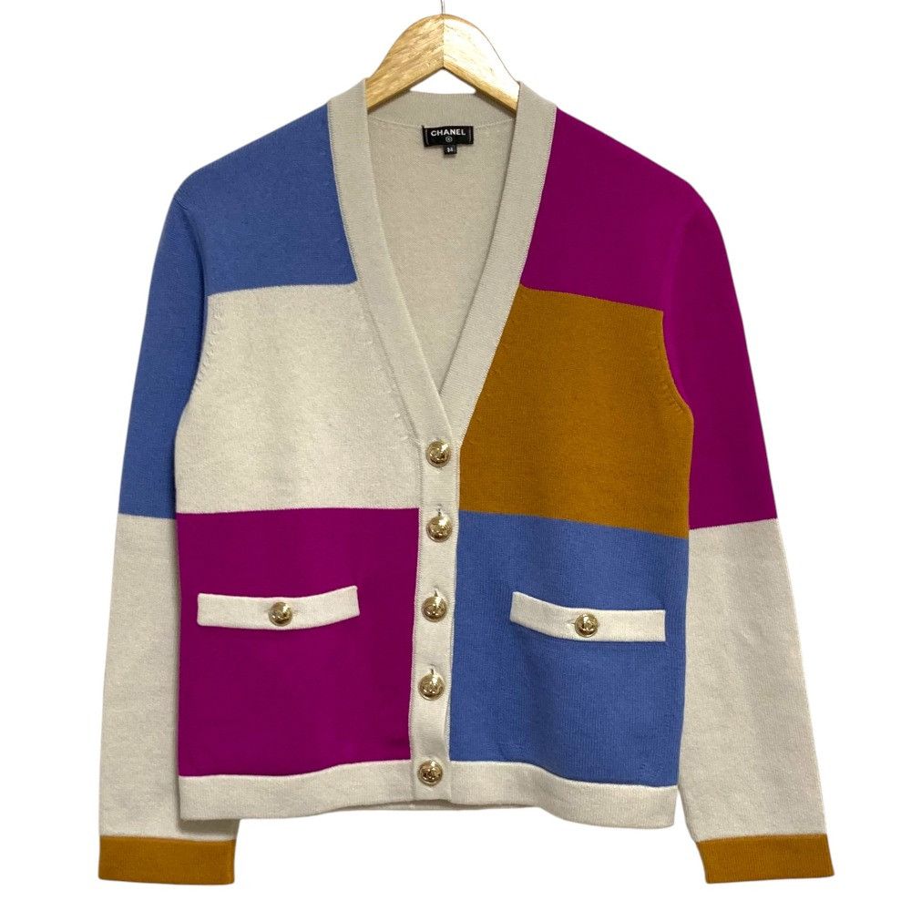 Chanel Chanel Chanel V-Neck Cashmere Cardigan Textile Tops P65607 DUTY FREE for USA Size ONE SIZE - 1 Thumbnail