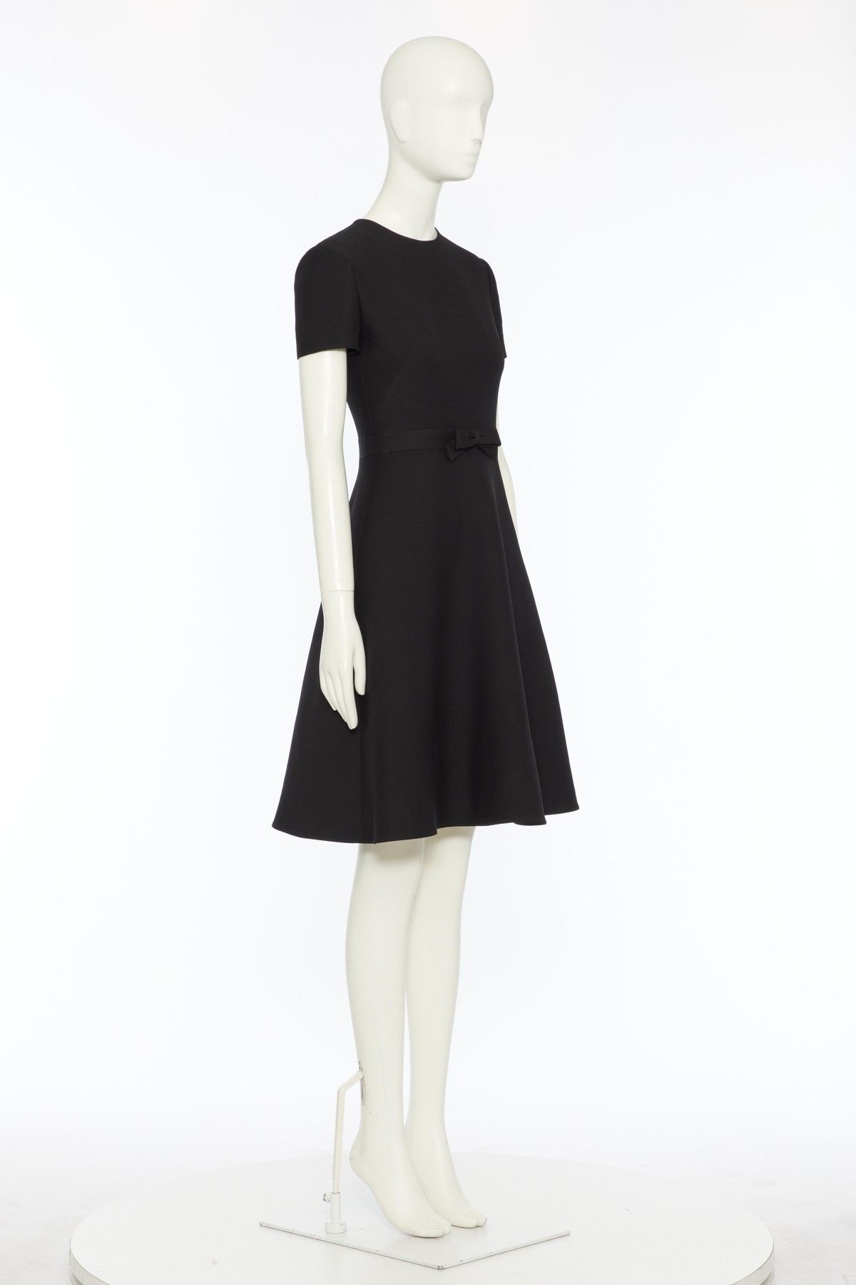 Valentino o1s1wg110525 Half Sleeve Ribbon Dress in Black Size M / US 6-8 / IT 42-44 - 3 Thumbnail