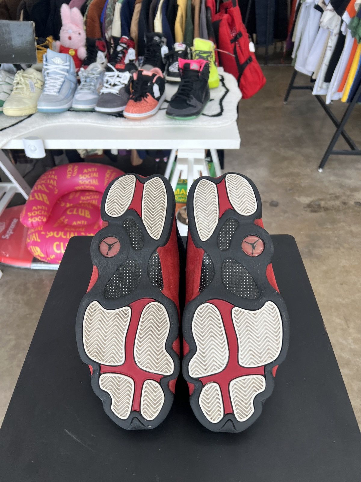 Jordan Brand Air Jordan 13 Bred Sz. 12 (2013) Size US 12 / EU 45 - 8 Thumbnail