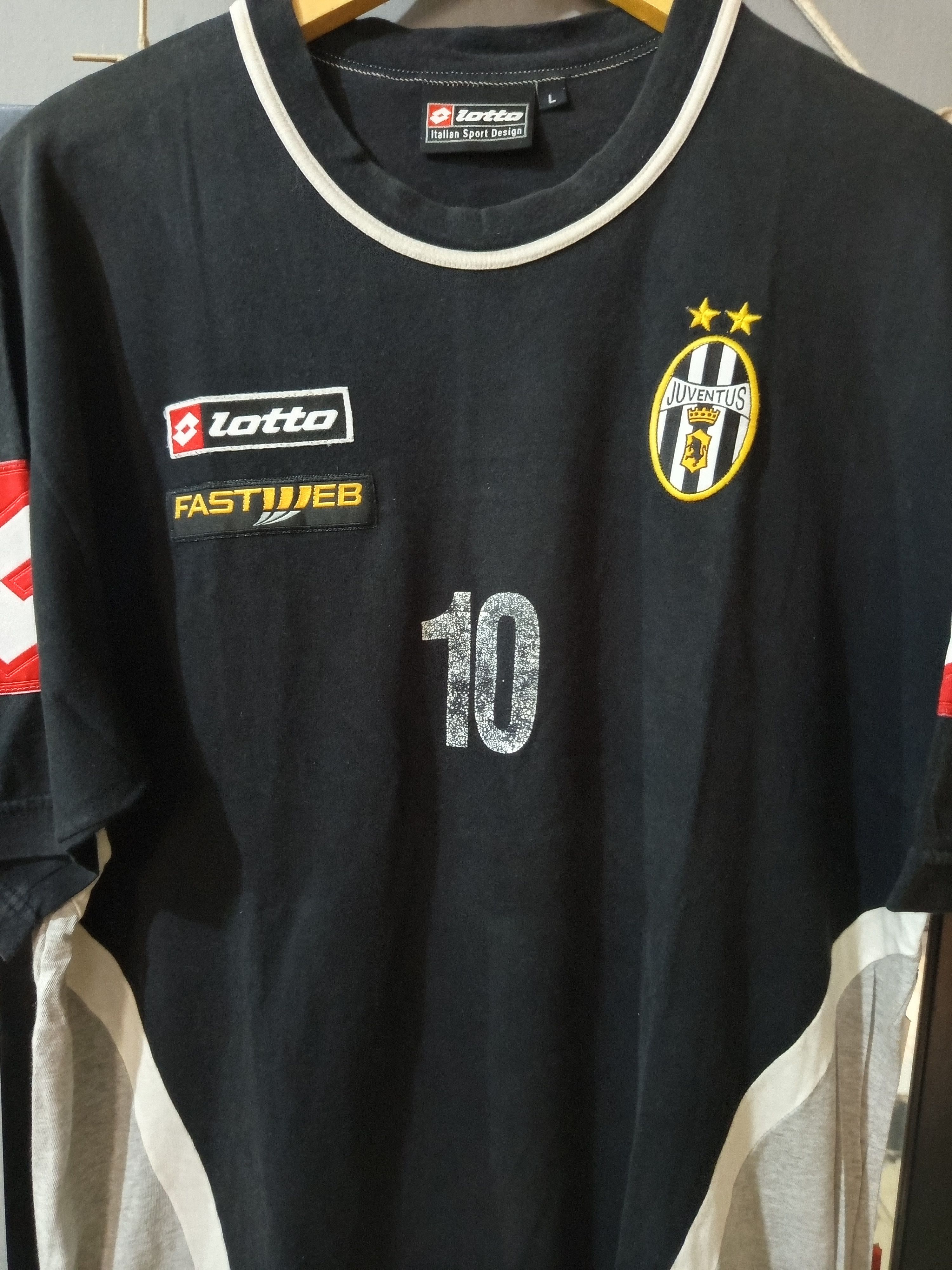 Vintage Y2K Del Piero Juventus T Shirt Size US L / EU 52-54 / 3 - 4 Thumbnail