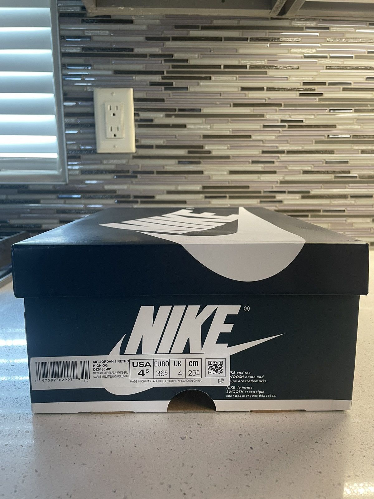 Nike Jordan 1 midnight navy Size US 4.5 / IT 34.5 - 9 Thumbnail
