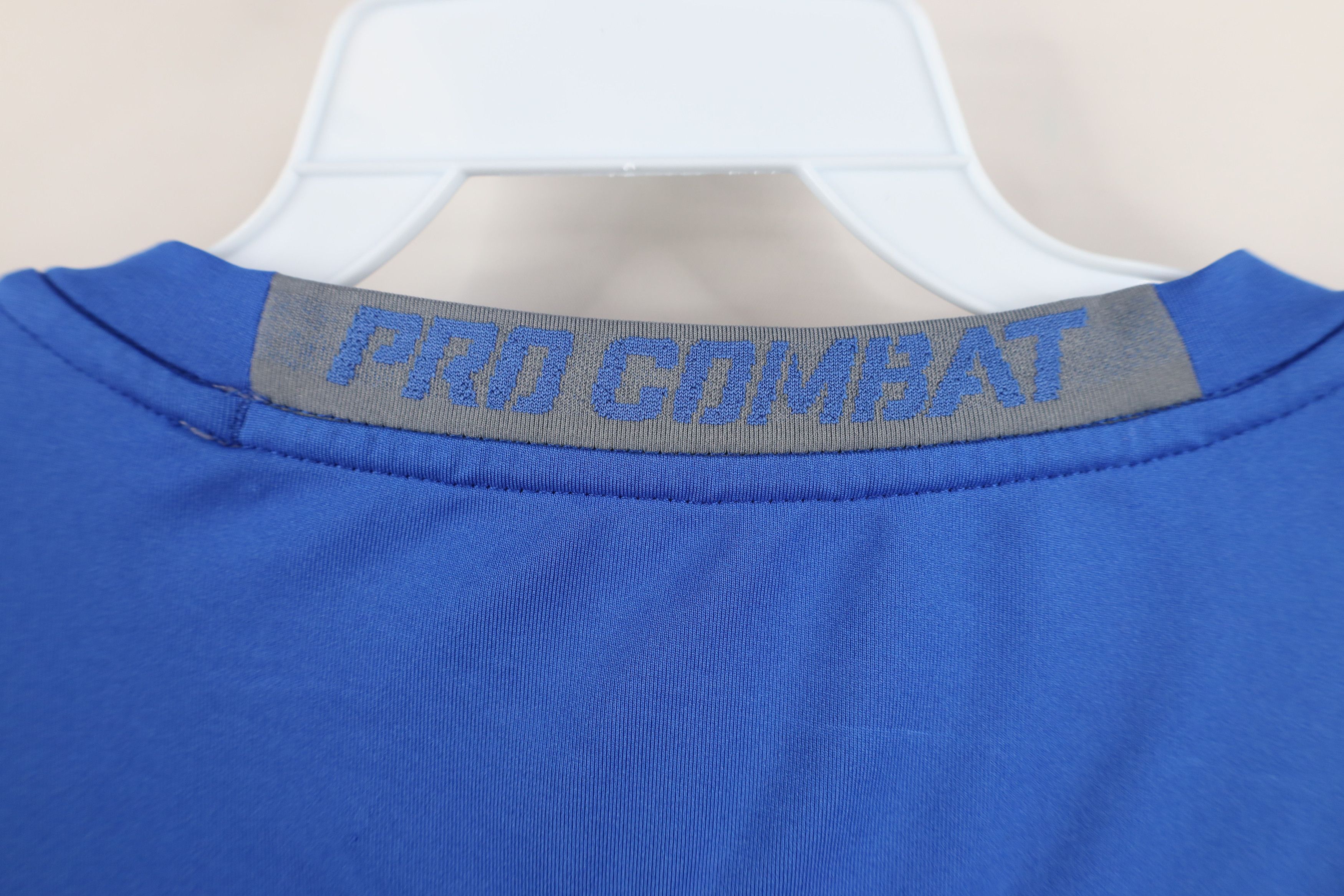 Nike Nike Pro Combat Training Sleeveless Muscle T-Shirt Blue Size US L / EU 52-54 / 3 - 9 Thumbnail