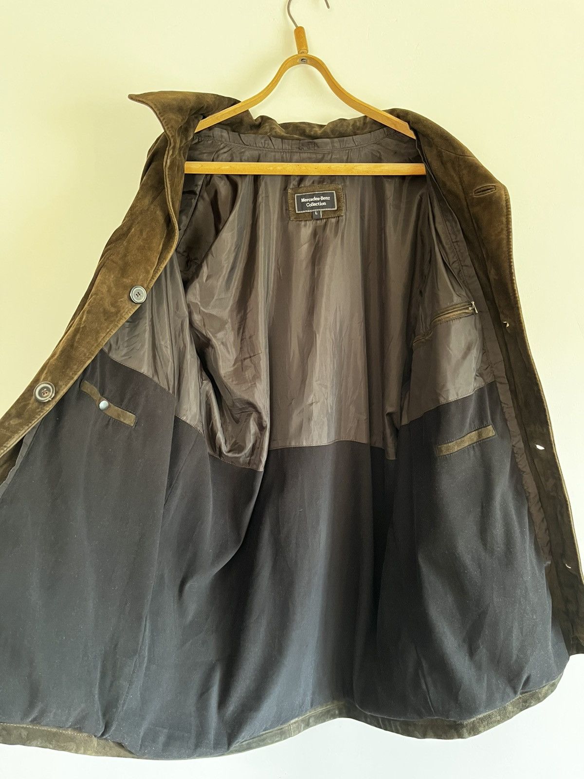 Mercedes-Benz Mercedes-benz suede coat Size US L / EU 52-54 / 3 - 5 Thumbnail