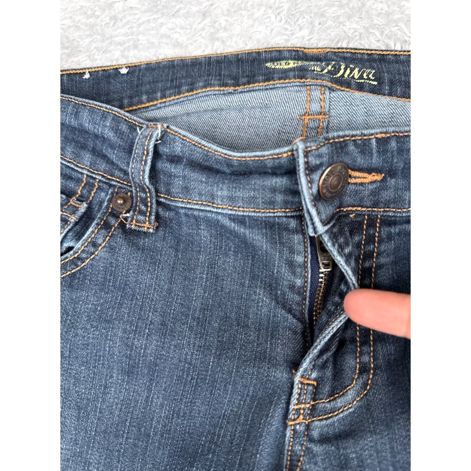 Old Navy Old Navy Jeans Womens 4 Bootcut Denim 29in Inseam Blue Medium Wash Cotton Blend 5-Pocket Size 27" / US 4 / IT 40 - 5 Thumbnail