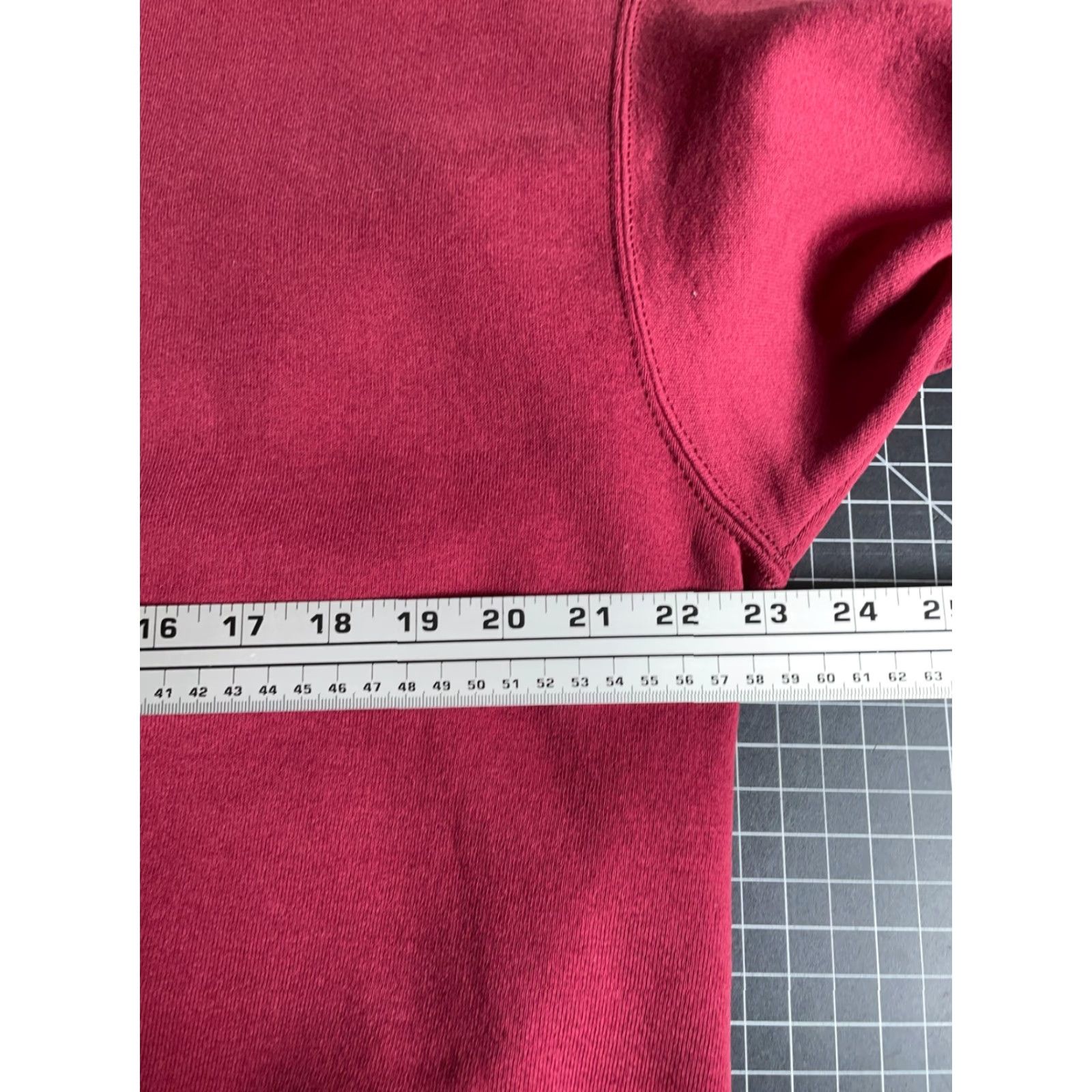 Vintage VINTAGE Oneita Michigan Sweatshirt Men XL Dark Red Embroidered Deer Crewneck Heavyweight Cotton Blend Fleece 90s Size US XL / EU 56 / 4 - 5 Thumbnail