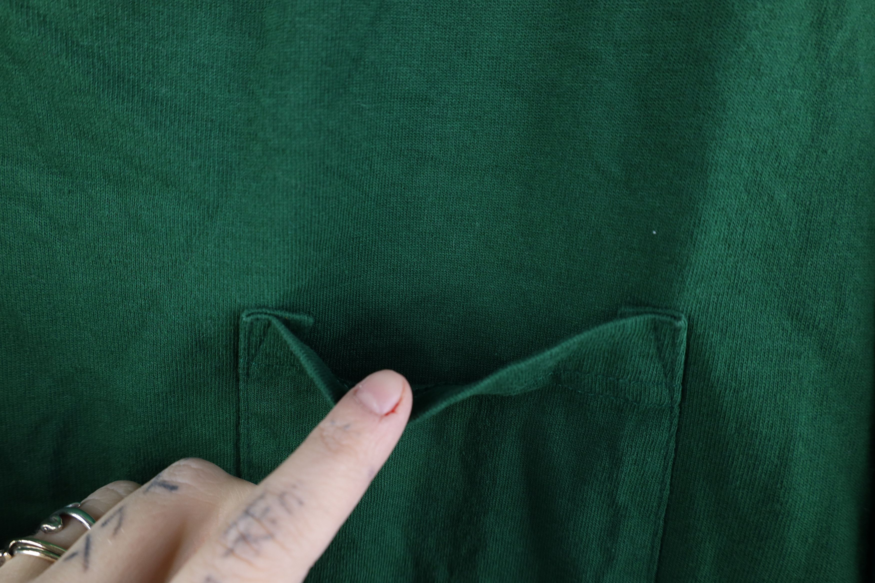 Vintage Vintage 90s Bike Faded Blank Pocket T-Shirt Green Cotton USA Size US M / EU 48-50 / 2 - 4 Thumbnail