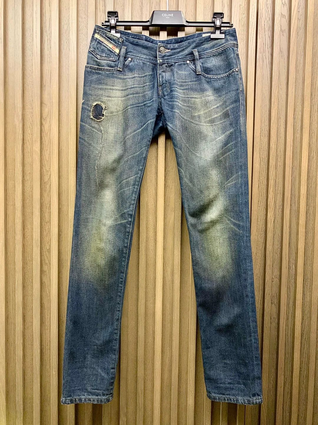 Dior Diesel Dirty Thirty Women's Low-rise 28 Jeans Size 28" / US 6 / IT 42 - 1 Thumbnail