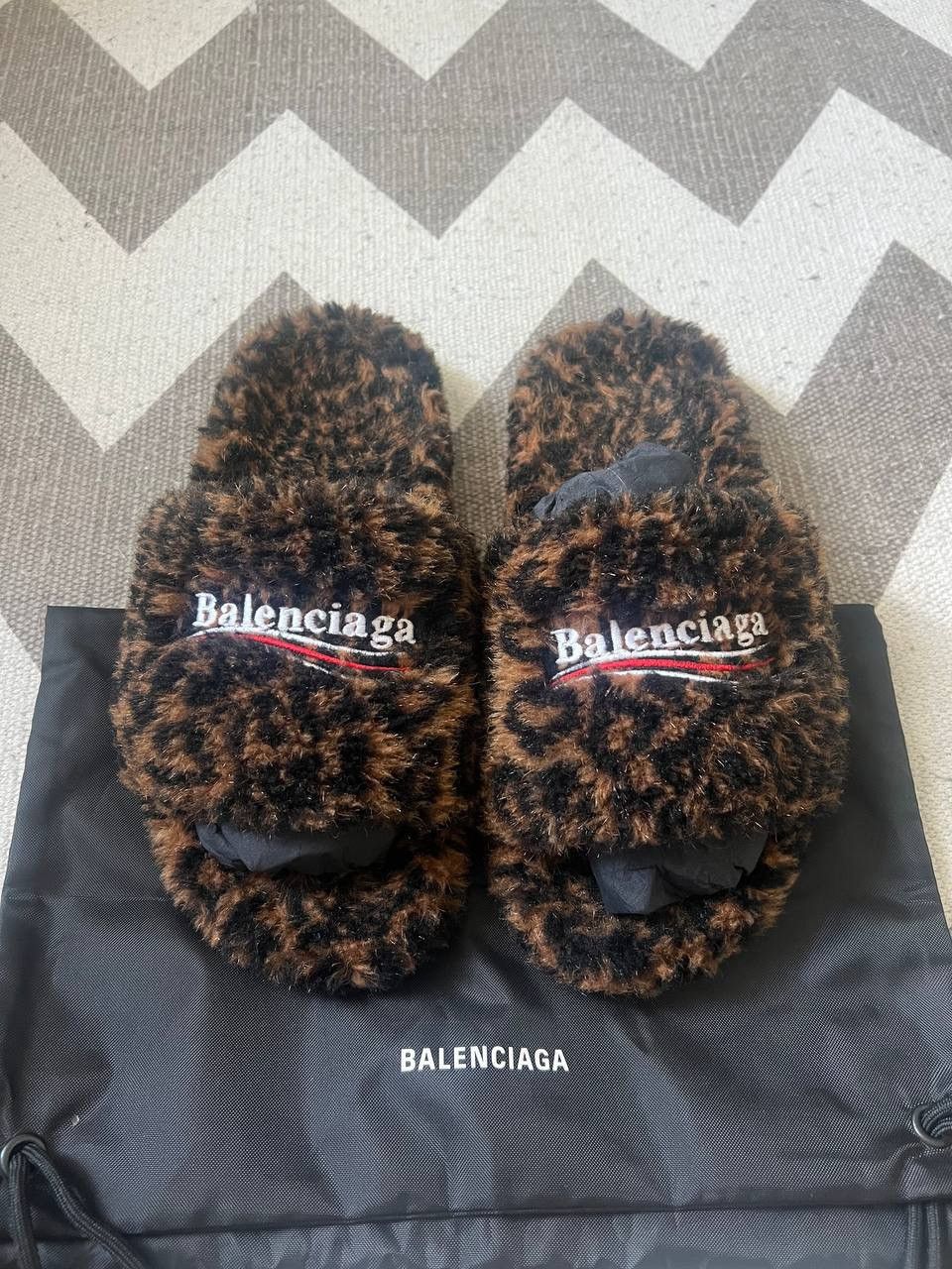 Balenciaga Balenciaga Fur Leopard/Cheetah Print Slides/Slipper