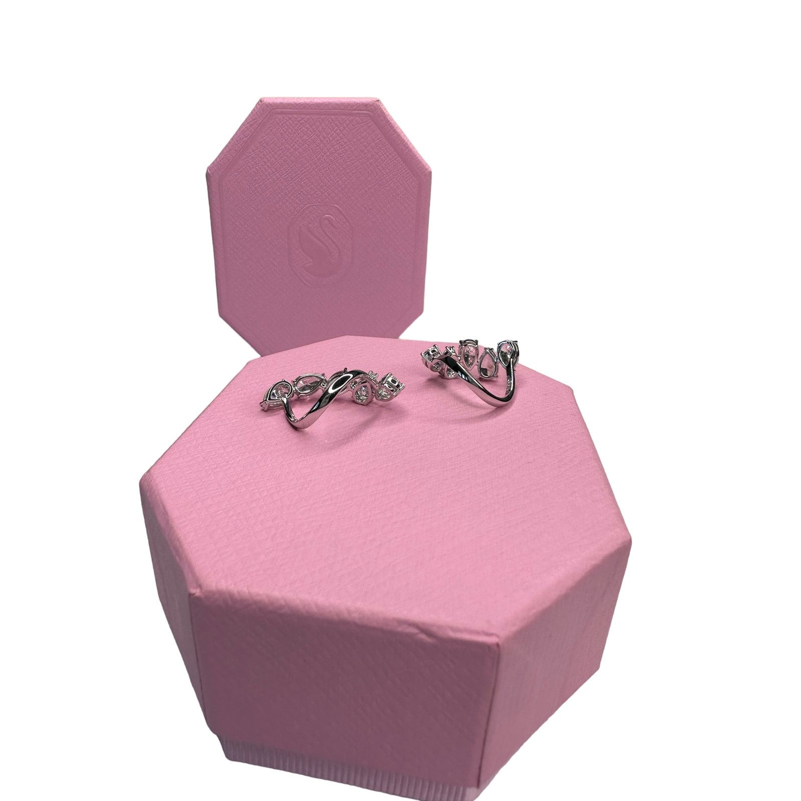 Swarovski Swarovski Millenia cocktail ring Set 50/52 EUR - 5/6 USA Size ONE SIZE - 5 Thumbnail