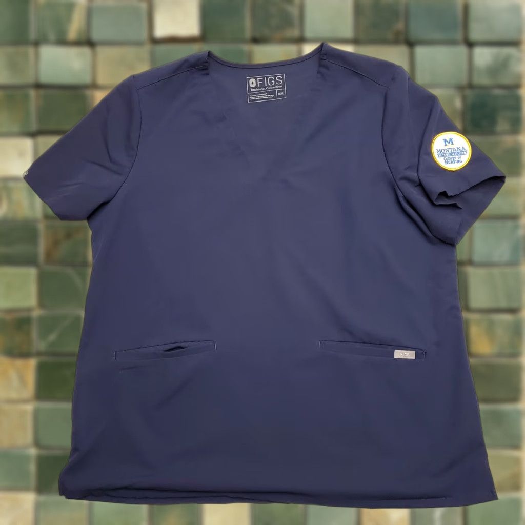 Vintage FIGS Scrub Top Womens 2XL Blue Technical Collection V-Neck Pockets Medical Nurse Women Mens Girls 90s Size XXL / US 16-18 / IT 52-54 - 1 Thumbnail