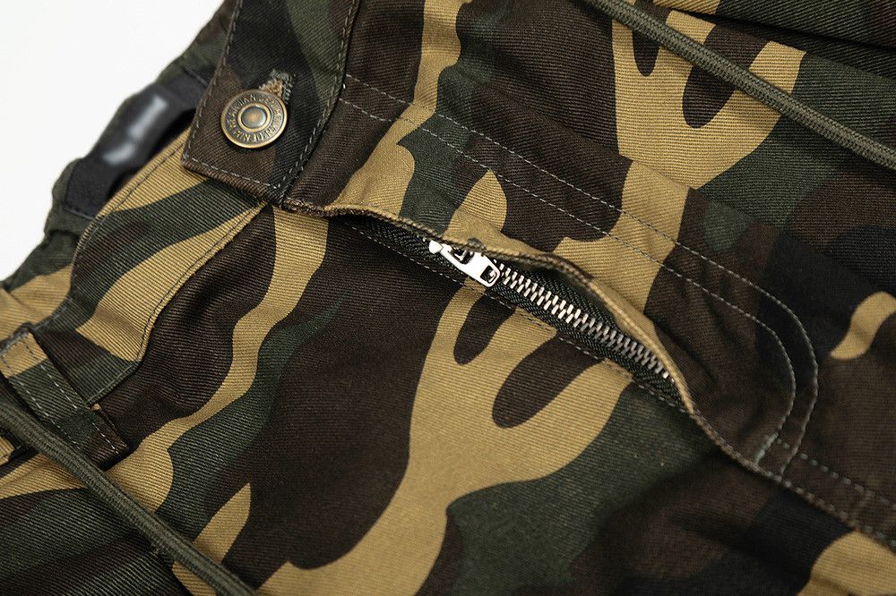 Vintage Men's loose wide-leg sports casual camouflage trousers Size US 32 / EU 48 - 4 Thumbnail