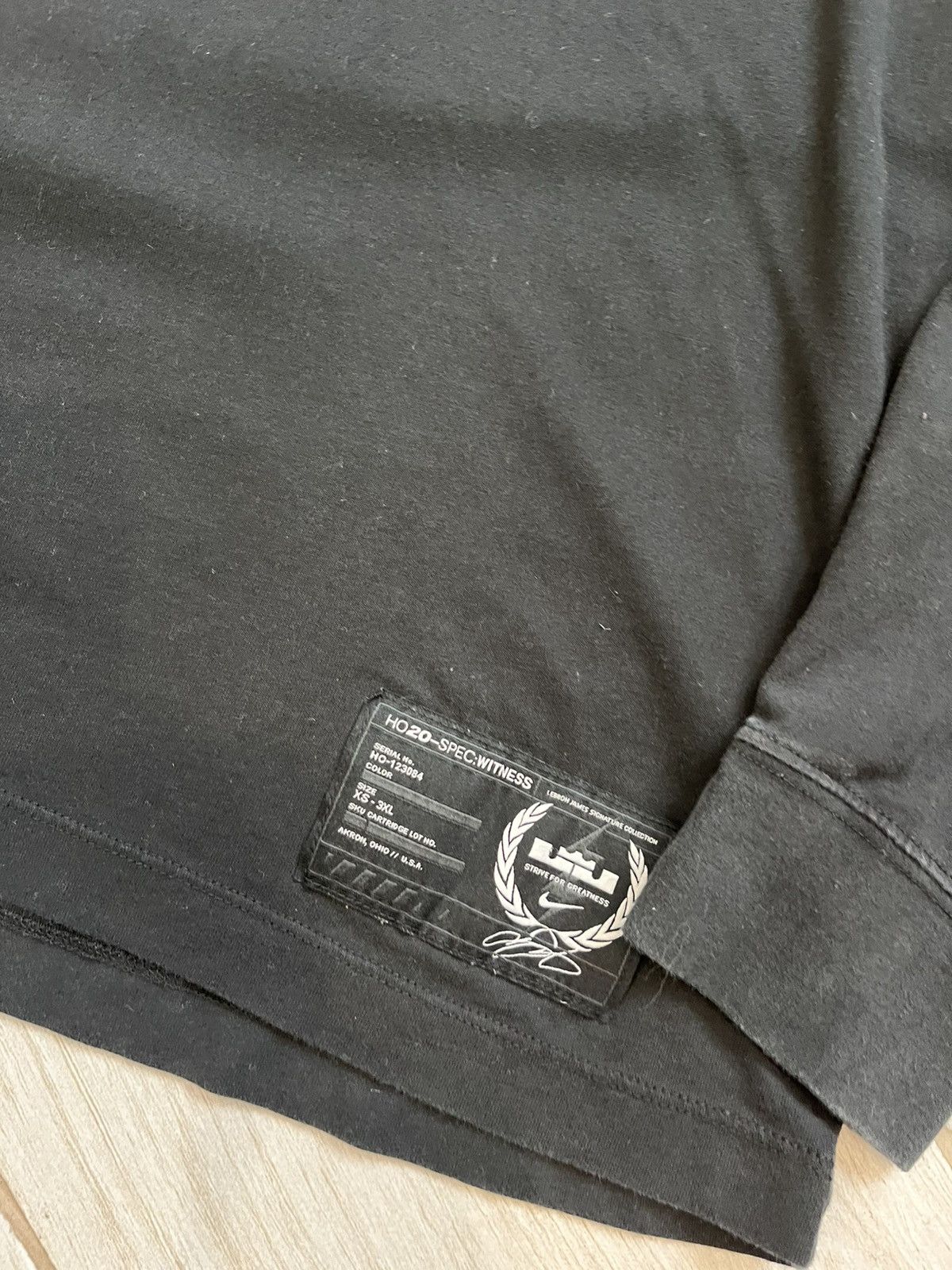 Nike × Vintage Vintage Nike Longsleeve Tshirt DriFit black basketball tee Size US L / EU 52-54 / 3 - 8 Thumbnail