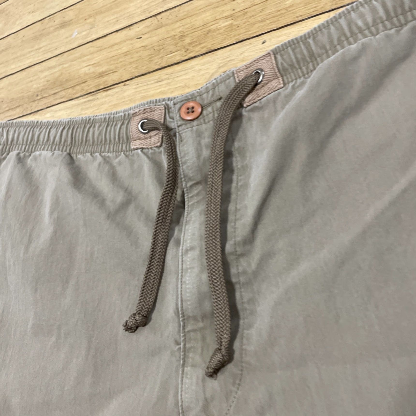 Vintage VINTAGE Fieldmaster Lounge Shorts Men 40x7 L Brown Khaki Lightweight Drawstring Relaxed Regular Size US 40 / EU 56 - 4 Thumbnail