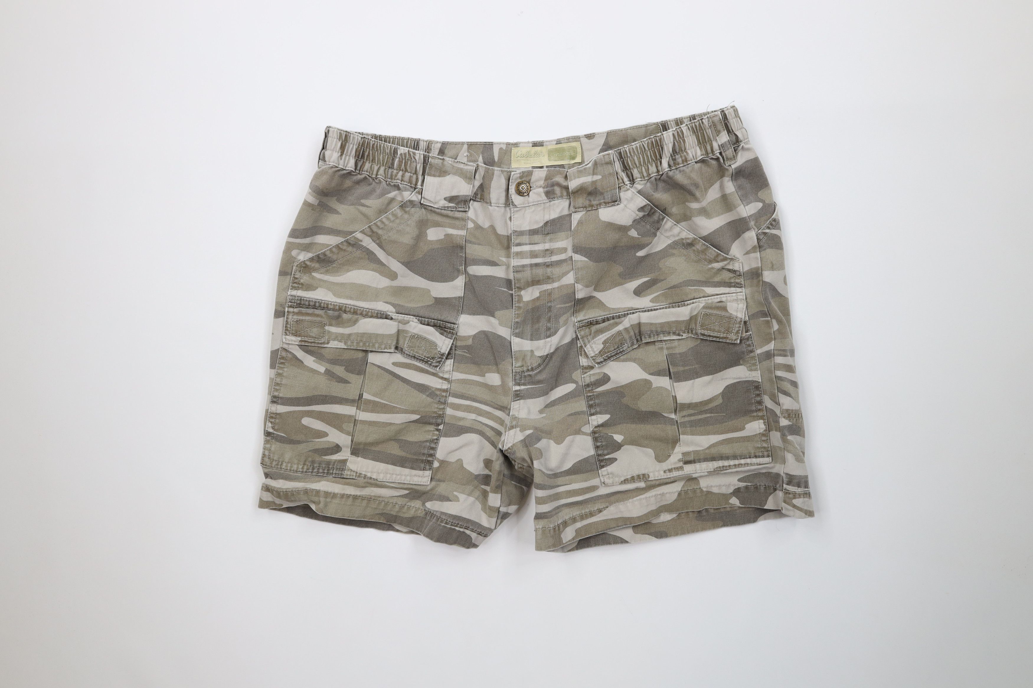 Cabelas Vintage Cabelas Knee Canvas Camouflage Cargo Shorts Cotton Size US 36 / EU 52 - 1 Thumbnail