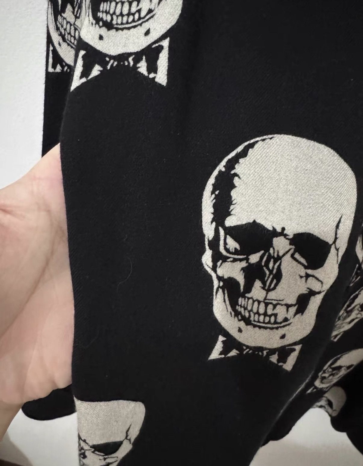 Saint Laurent Paris SLP) 15FW Viscose Black/White All-Over Skull Print Shirt Size US S / EU 44-46 / 1 - 3 Thumbnail