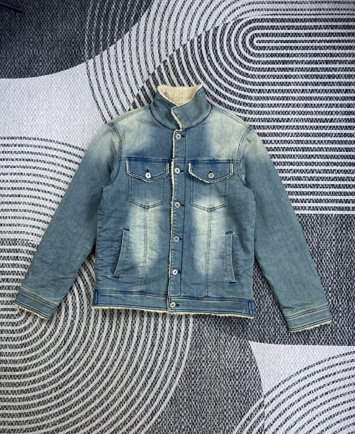 In The Attic Vintage In The Attic Denim Trucker Sherpa Jacket Size US M / EU 48-50 / 2 - 5 Thumbnail