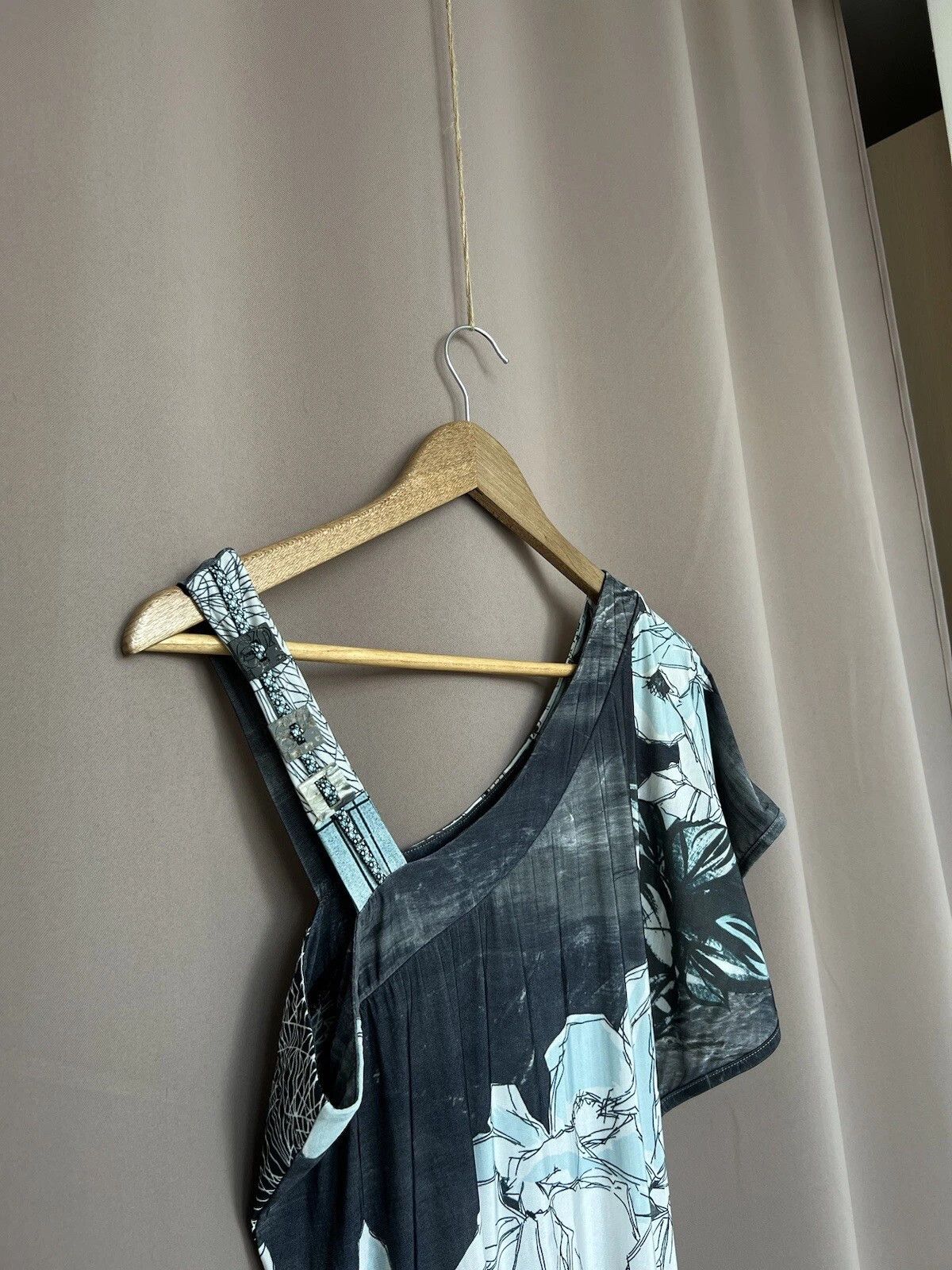 Other Save The Queen Blouse Womens Size L Colorful Shirt Abstract Size L / US 10 / IT 46 - 3 Thumbnail
