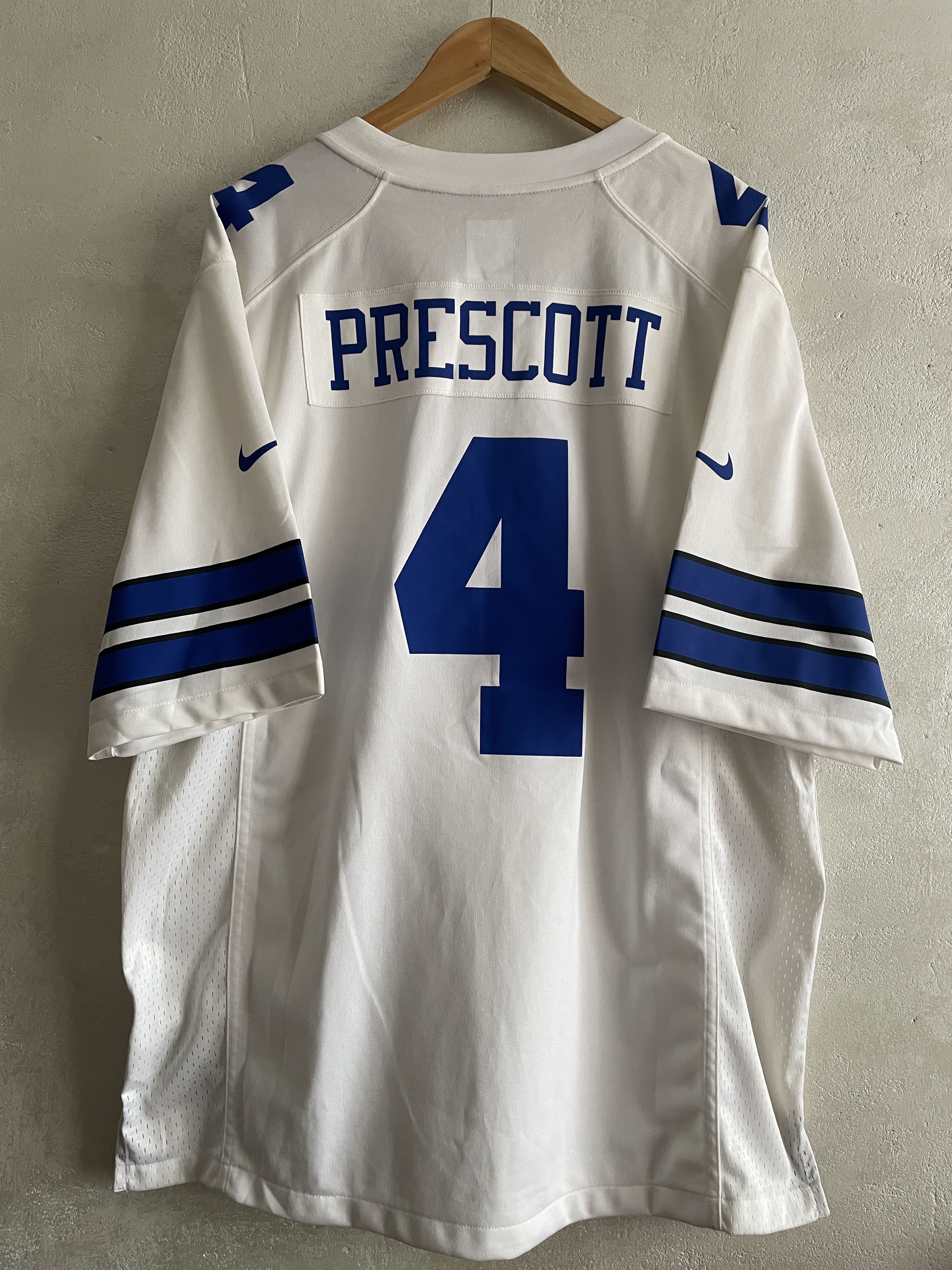 Nike Dallas Cowboys Dak Prescott NFL AUTHENTIC Jersey Size US XL / EU 56 / 4 - 1 Thumbnail