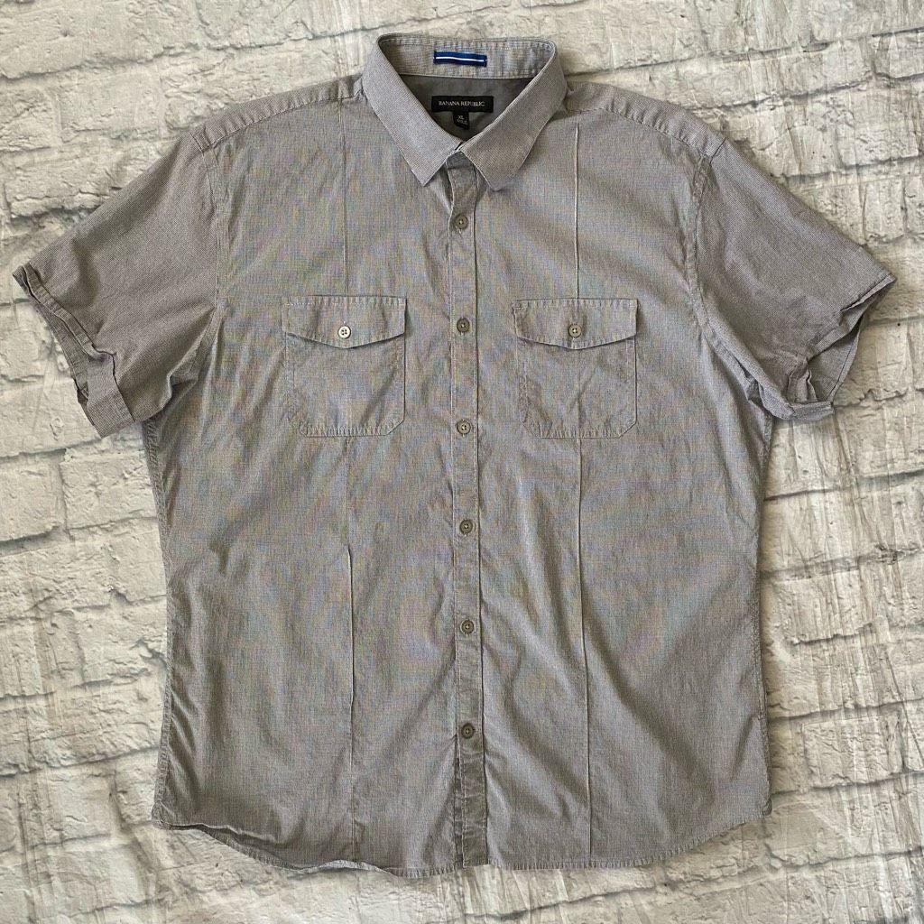 Banana Republic Banana republic men XL cotton blend shirt sleeve button down Size US XL / EU 56 / 4 - 3 Thumbnail