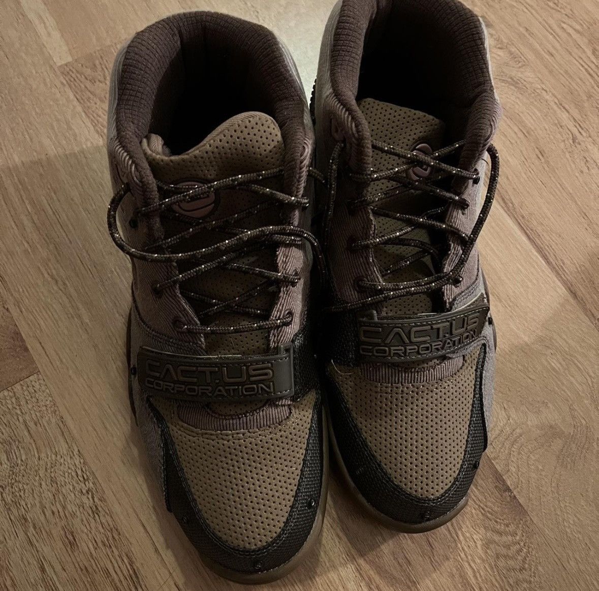 Nike × Travis Scott Nike Air Trainer 1 SP Travis Scott Size US 10 / EU 43 - 4 Thumbnail