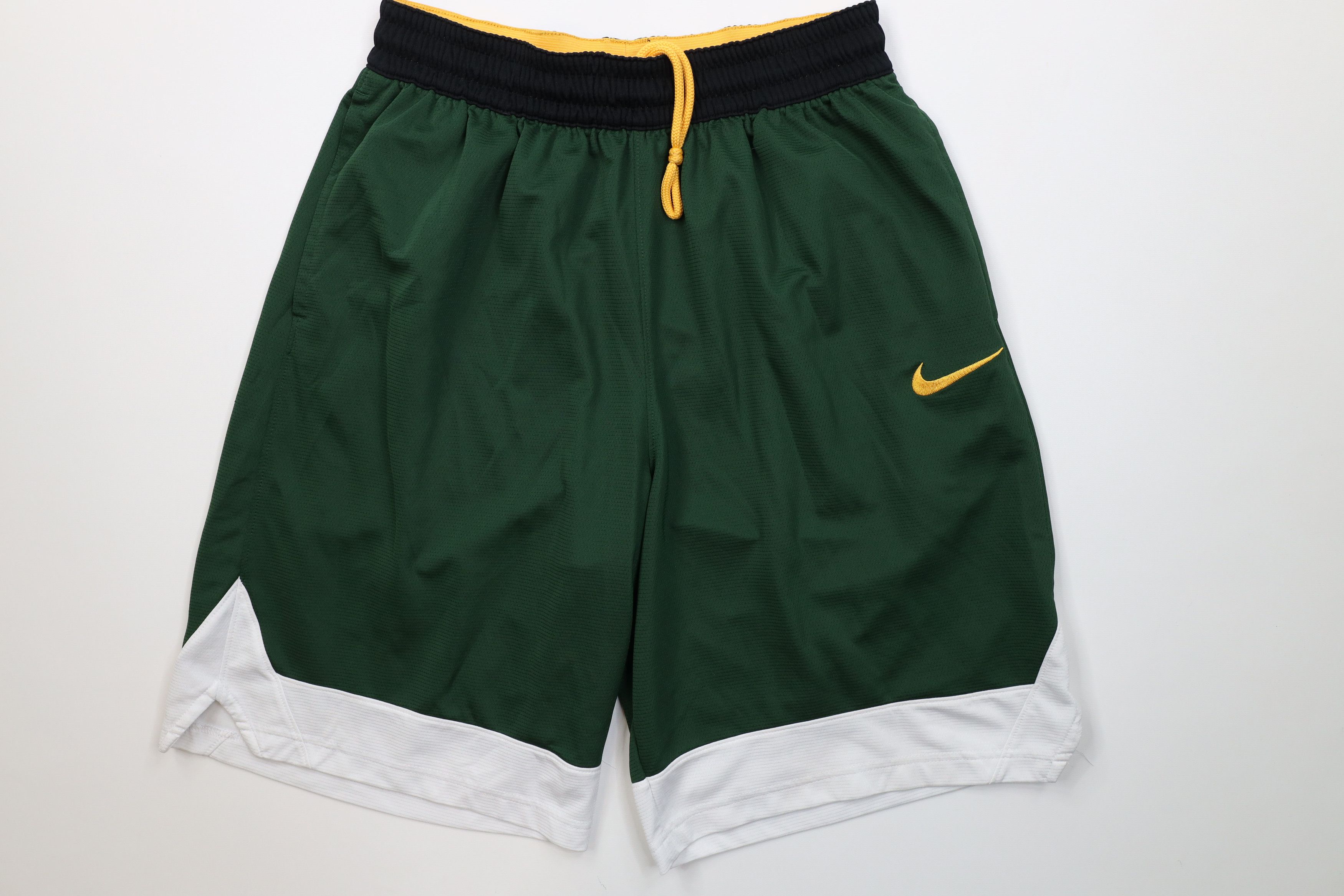 Nike Vintage Y2K Nike Block Gym Basketball Shorts Green Polyester Size US 34 / EU 50 - 1 Thumbnail