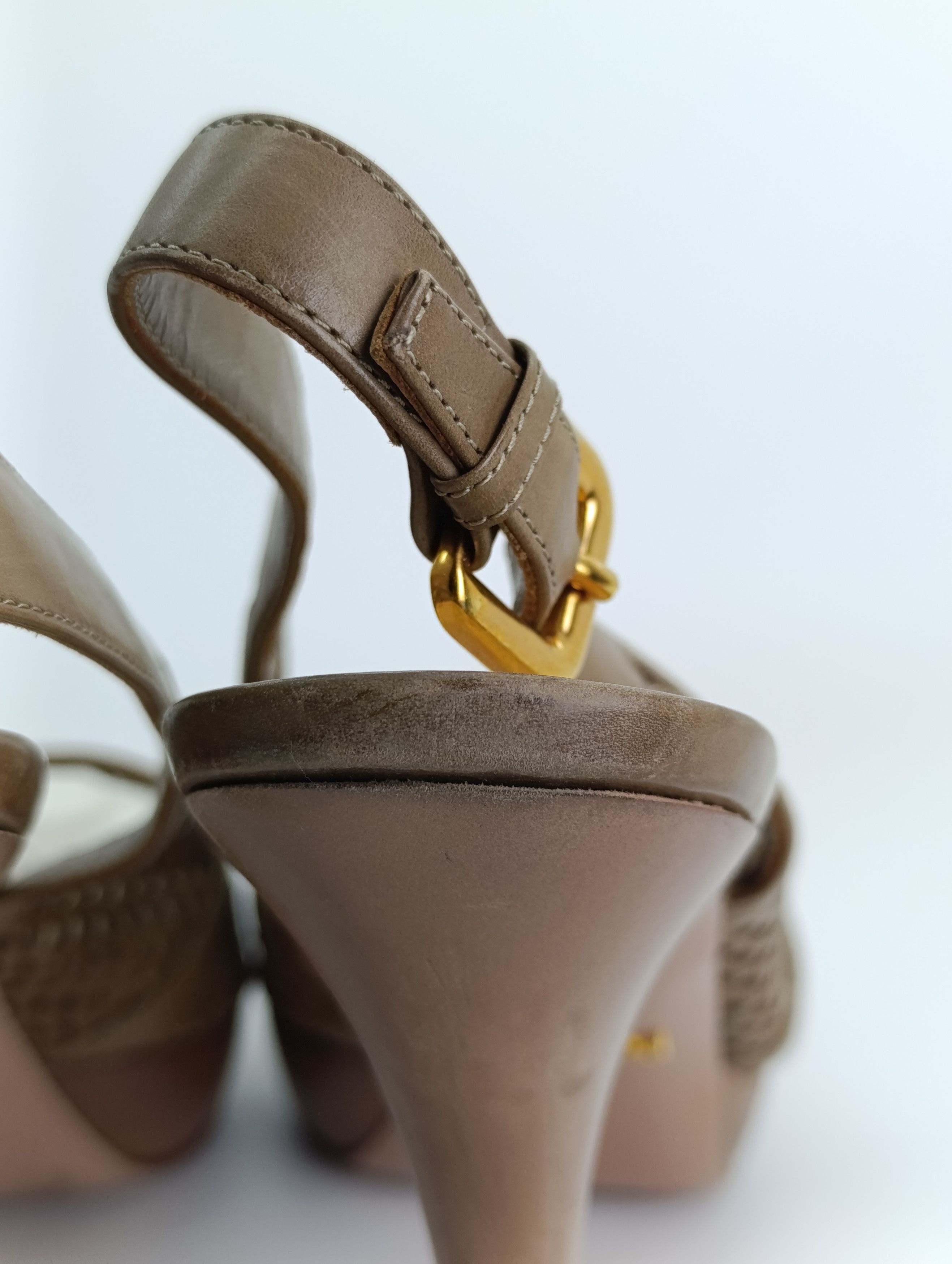 Prada PRADA TORTILLA LEATHER LASER CUT SLINGBACK SANDALS Size US 10.5 / IT 40.5 - 20 Thumbnail