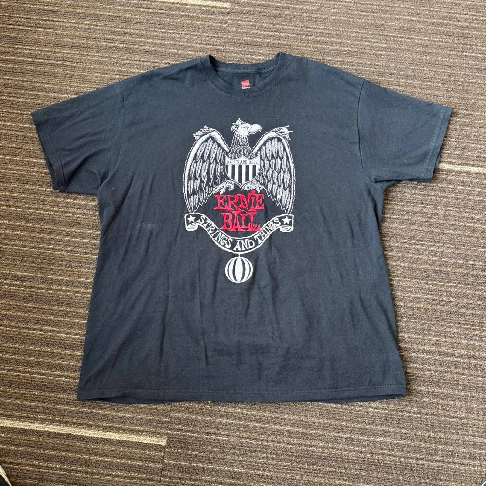 Fender × Vintage Black Ernie Ball guitar strings and things graphic Tshirt Size US L / EU 52-54 / 3 - 1 Thumbnail
