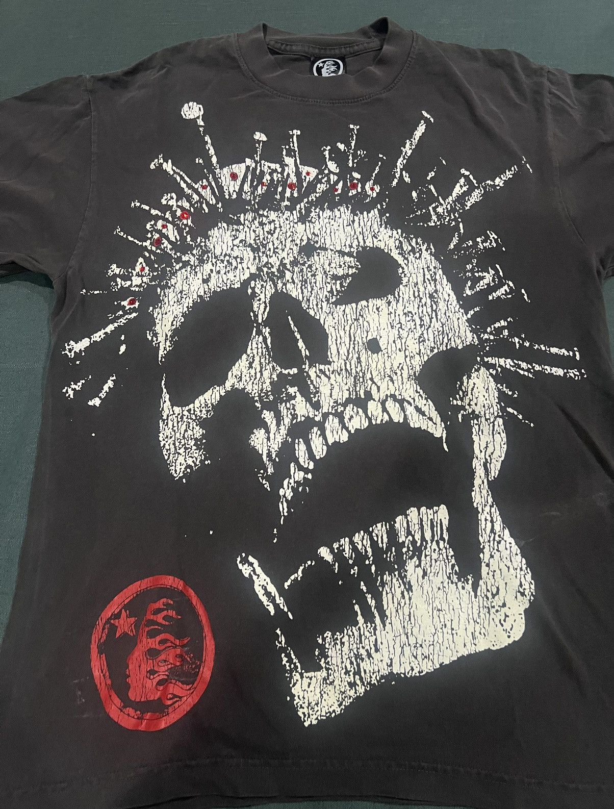 image of Hellstar Skull T-Shirt in Grey, Men's (Size Small)