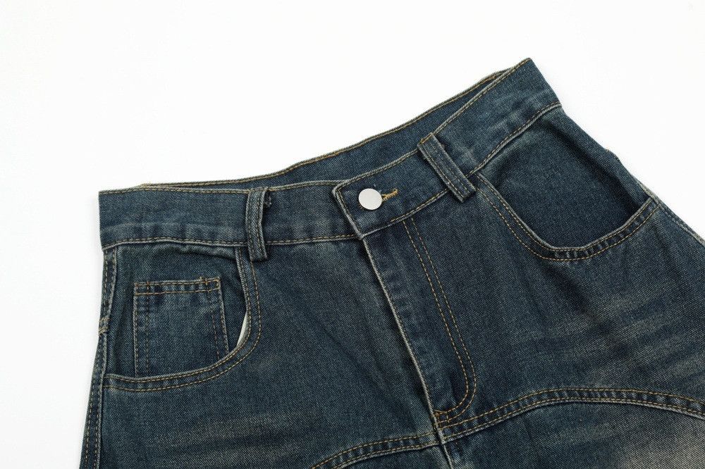 Vintage Men's distressed loose wide-leg ripped scimitar jeans Size US 32 / EU 48 - 3 Thumbnail