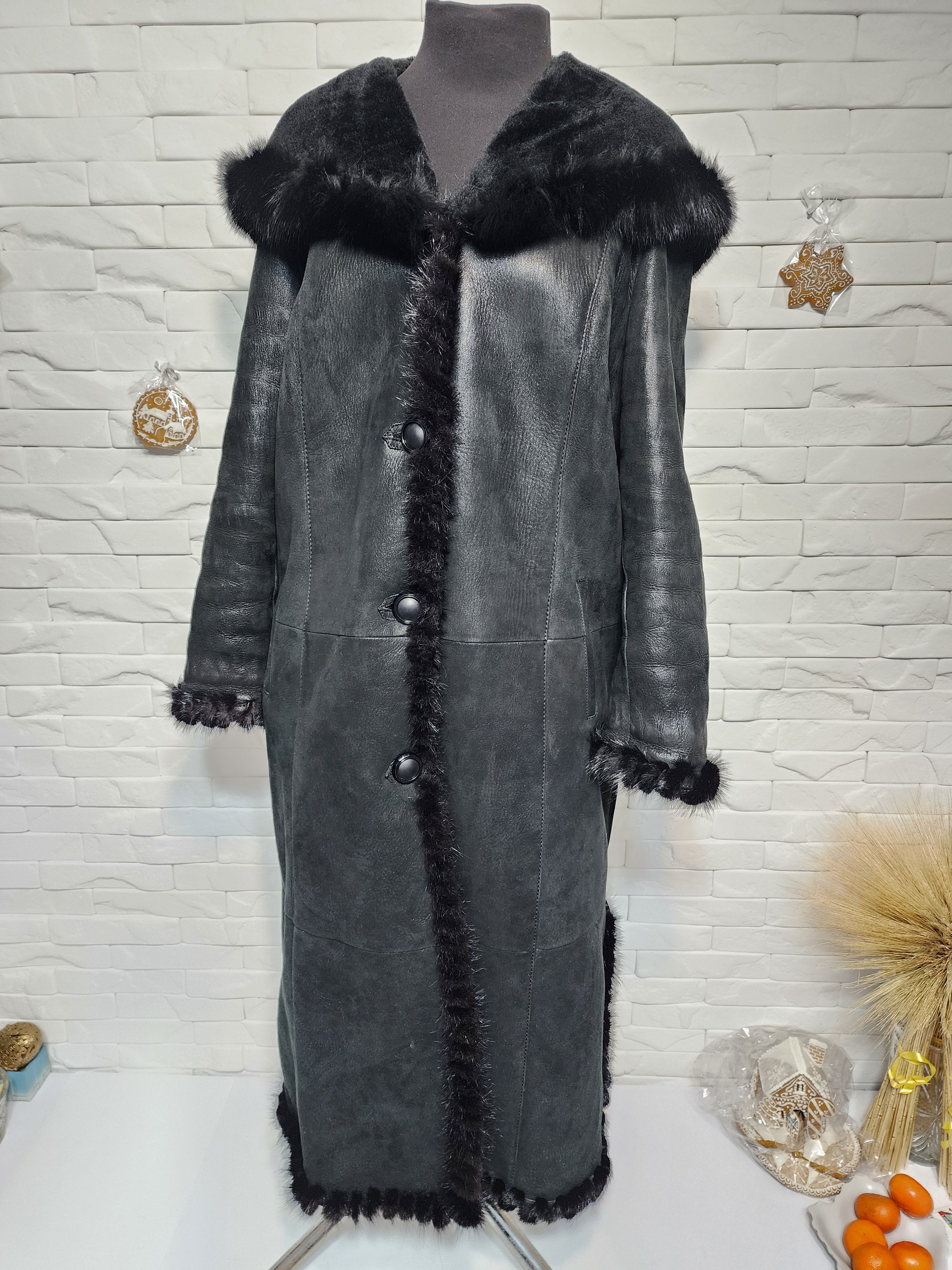 Furla Black Sheepskin Coat: Women's Hooded Fur Coat , Button Size 3XL / US 20-22 - 5 Thumbnail