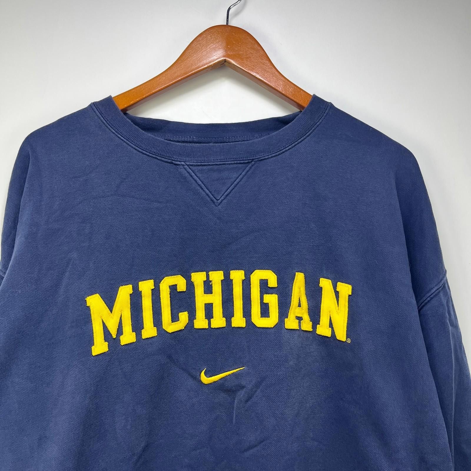 Nike Vintage 90s Nike Michigan Wolverines Sweatshirt 2XL Size ONE SIZE - 2 Thumbnail