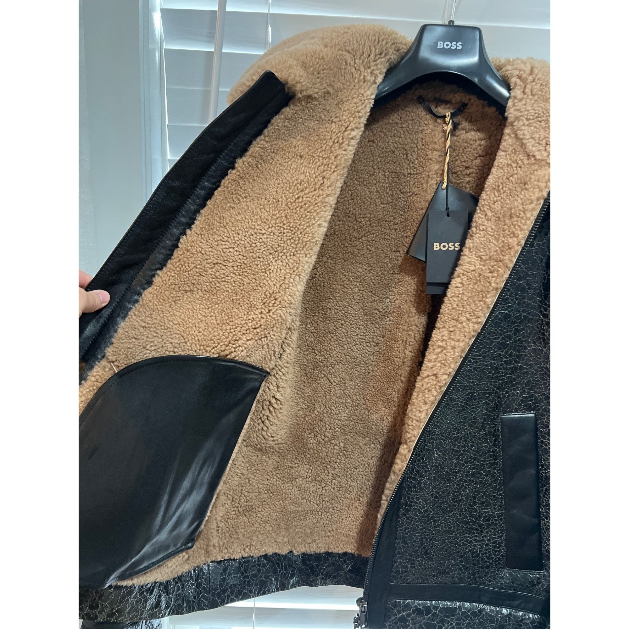 Hugo Boss Hugo Boss Leather Sheepskin and Real Fir Lined Mens Jacket N Size US XS / EU 42 / 0 - 8 Thumbnail