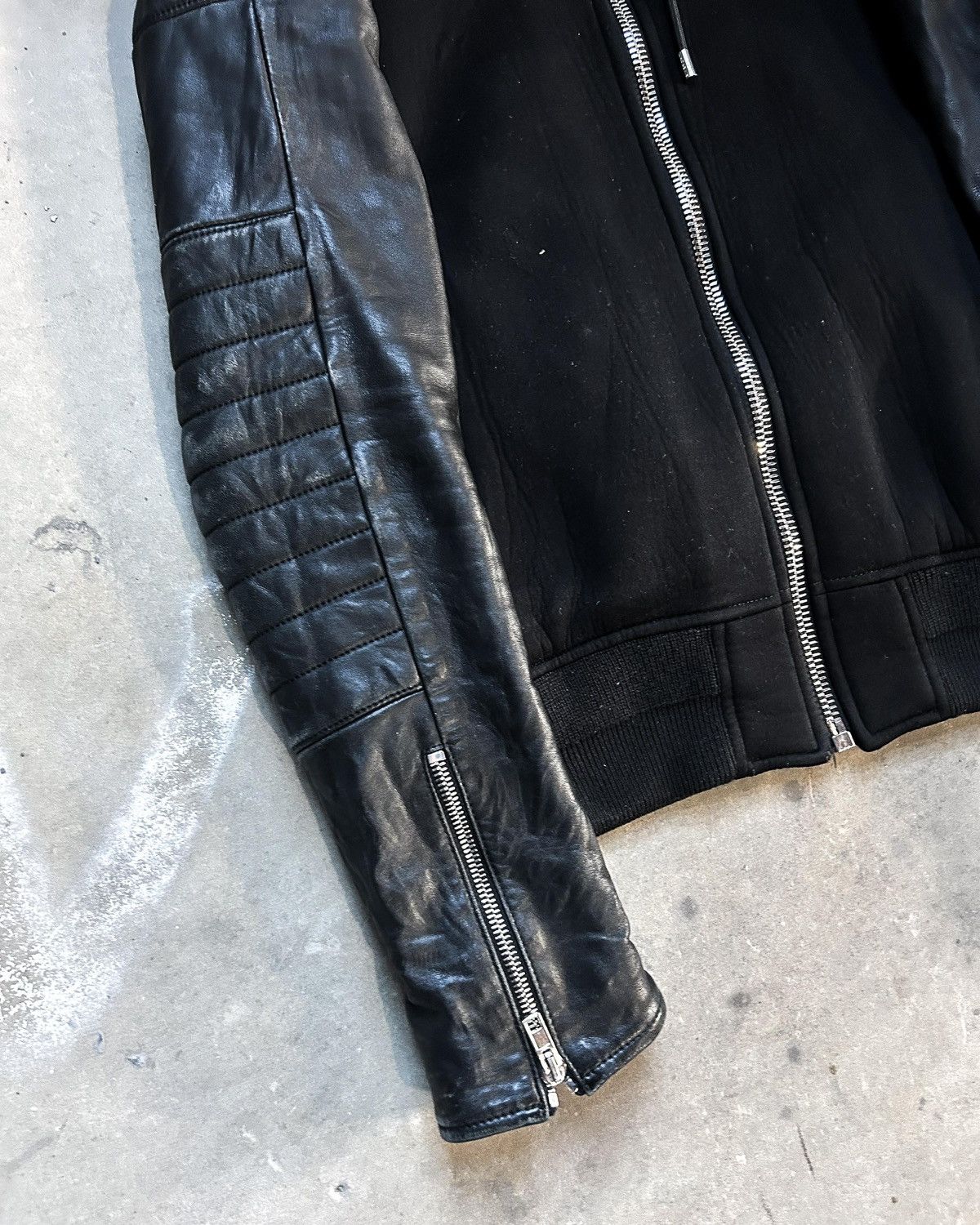 Givenchy F/W16 LAMBSKIN/VISCOSE BIKER ZIP UP Size US XS / EU 42 / 0 - 6 Thumbnail