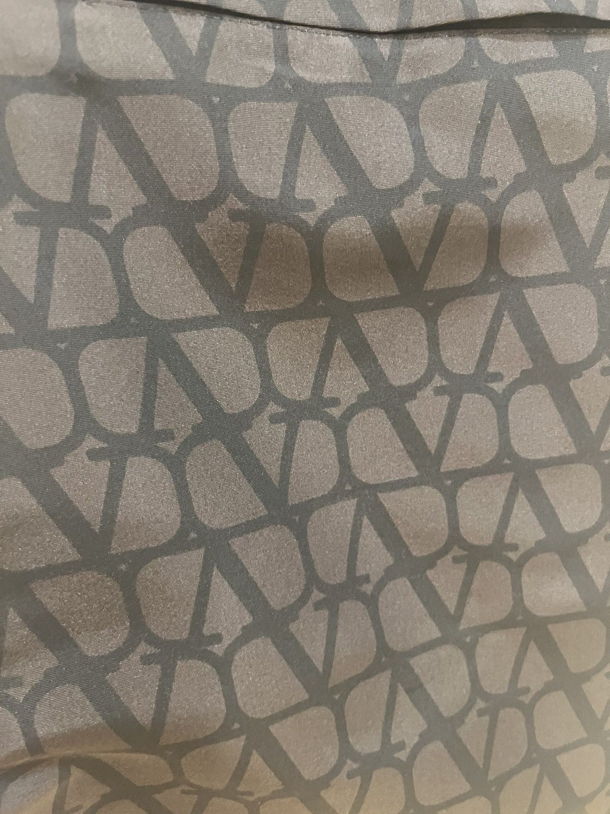 Valentino V logo print silk wide leg trousers.size44 Size US 30 / EU 46 - 9 Thumbnail