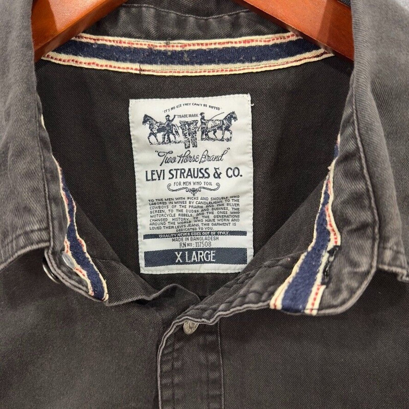 Levi's Vintage Levi Shirt Mens XL Black Denim Button Up Jean Jacket Size US XL / EU 56 / 4 - 4 Thumbnail