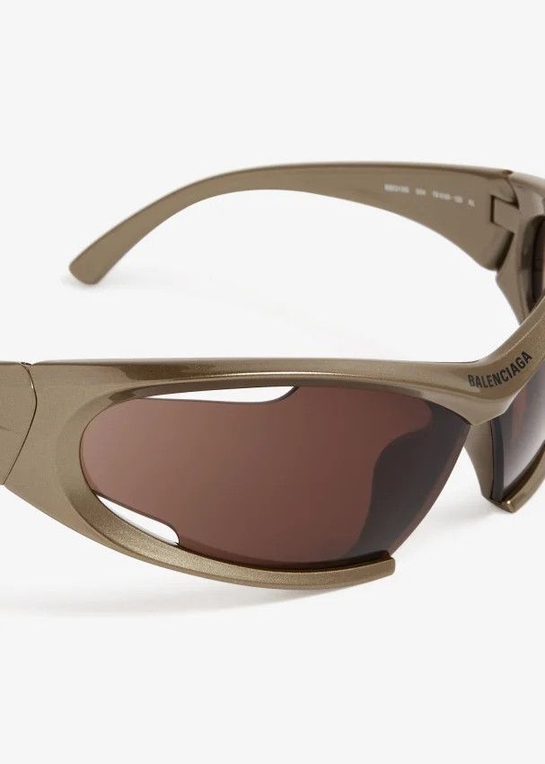 Balenciaga o1mt1gz0125 Size: OS / Dynamo Rectangle Sunglasses Golden Size ONE SIZE - 2 Thumbnail