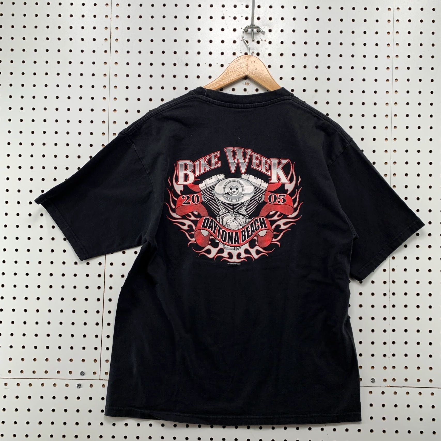 Vintage VTG Lighting Clothing Daytona Bike Booze Babe Shirt Mens Large Black Graphic Print 90s Motorcycle Mens L Size US L / EU 52-54 / 3 - 2 Thumbnail