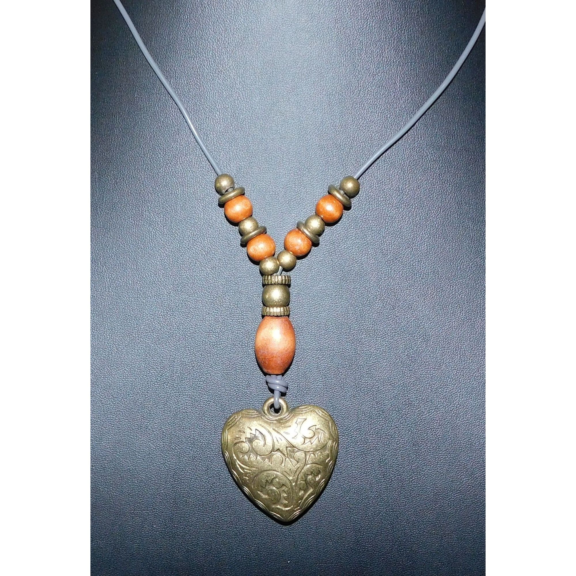 Other Vintage Romantic Puffed Heart Gold Tone Necklace Size ONE SIZE - 4 Thumbnail