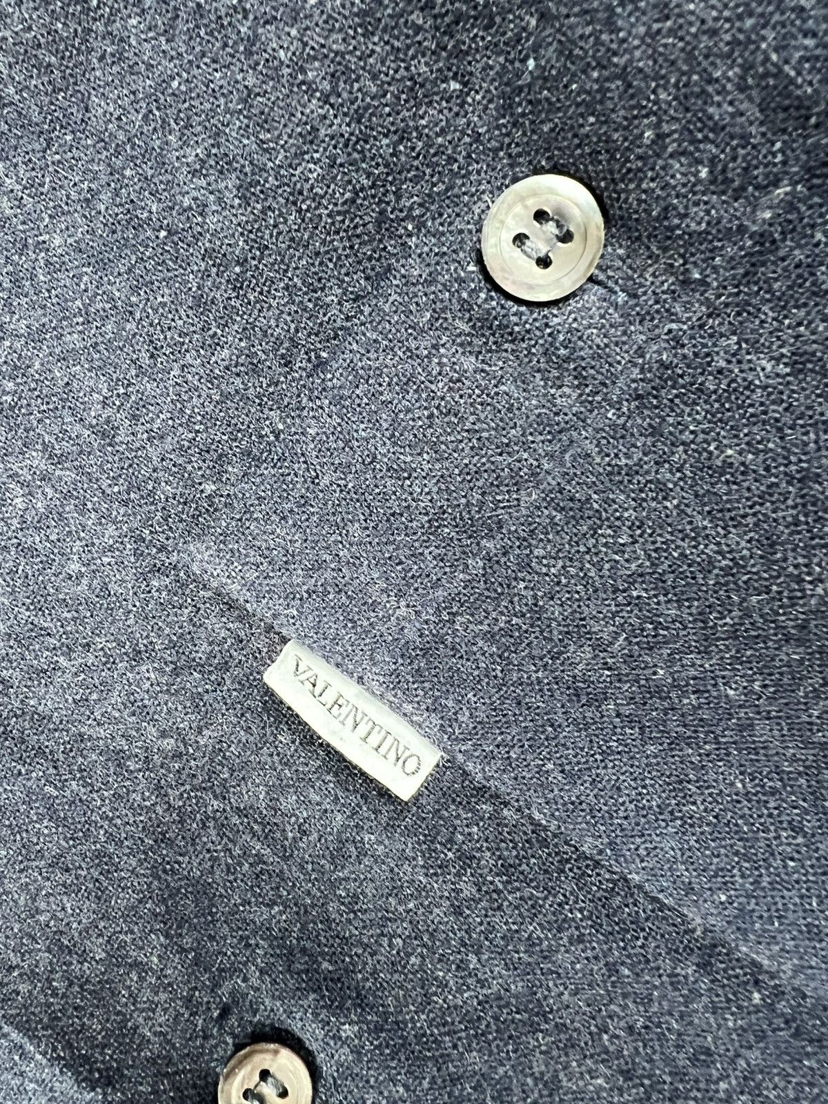 Valentino Vintage Valentino Wool Old Money Luxury Button Up Shirt Size US XL / EU 56 / 4 - 7 Thumbnail