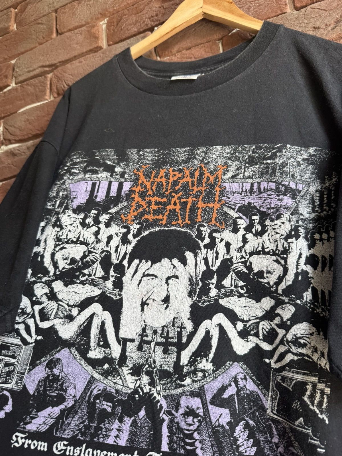 Band Tees Rare Vintage 90s Napalm Death Life Grindcore Metal Band Tee Size US XL / EU 56 / 4 - 2 Thumbnail