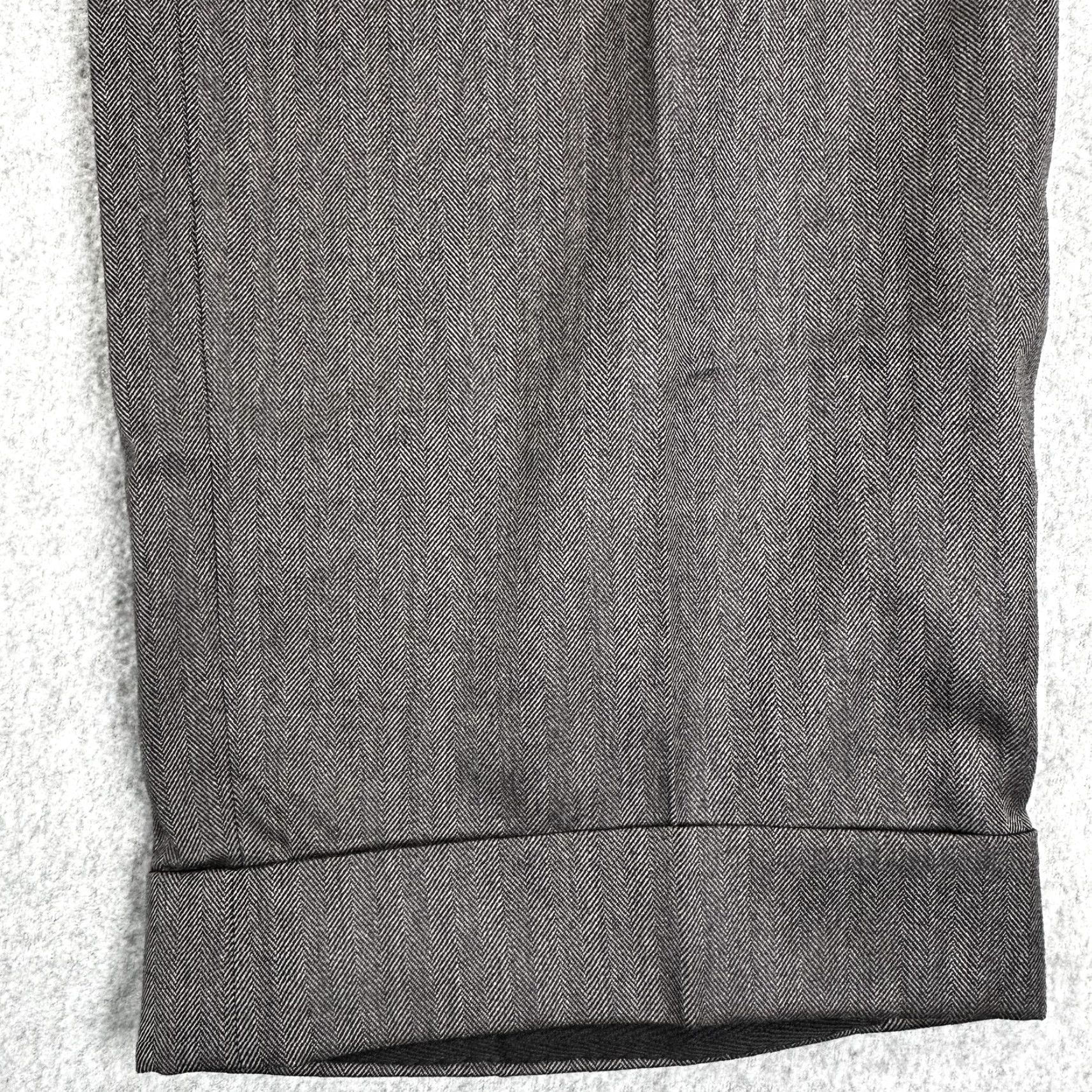 Vintage Norton & Sons Dress Pants Mens 38x29 Gray Herringbone Cuffed Savile Row Dress Pants Mens Regular Gray Herringbone 90s? Size US 38 / EU 54 - 2 Thumbnail