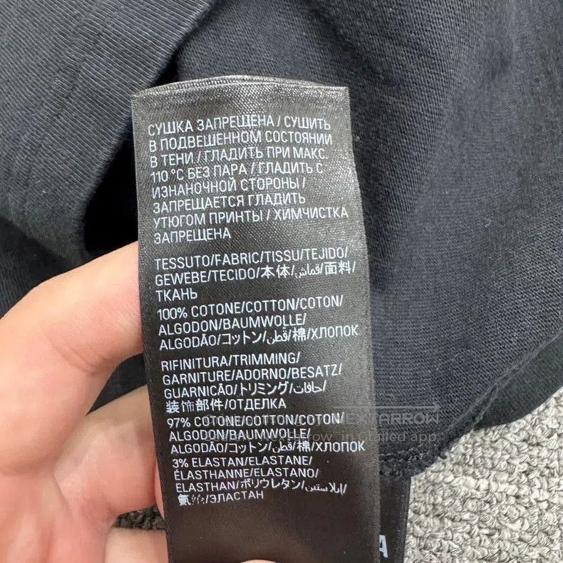 Balenciaga Balenciaga Graffiti Spray Letter T-shirt. Size US M / EU 48-50 / 2 - 4 Thumbnail