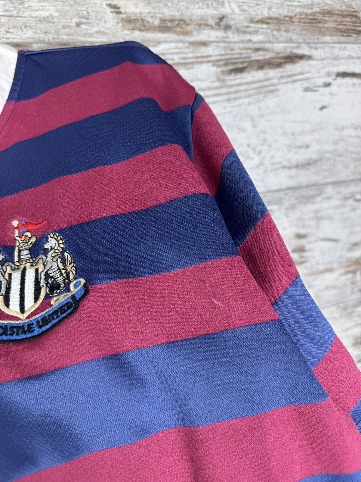 Vintage Mens Vintage Soccer Draw NewCastle United T-Shirt jersey tee Size US L / EU 52-54 / 3 - 6 Thumbnail