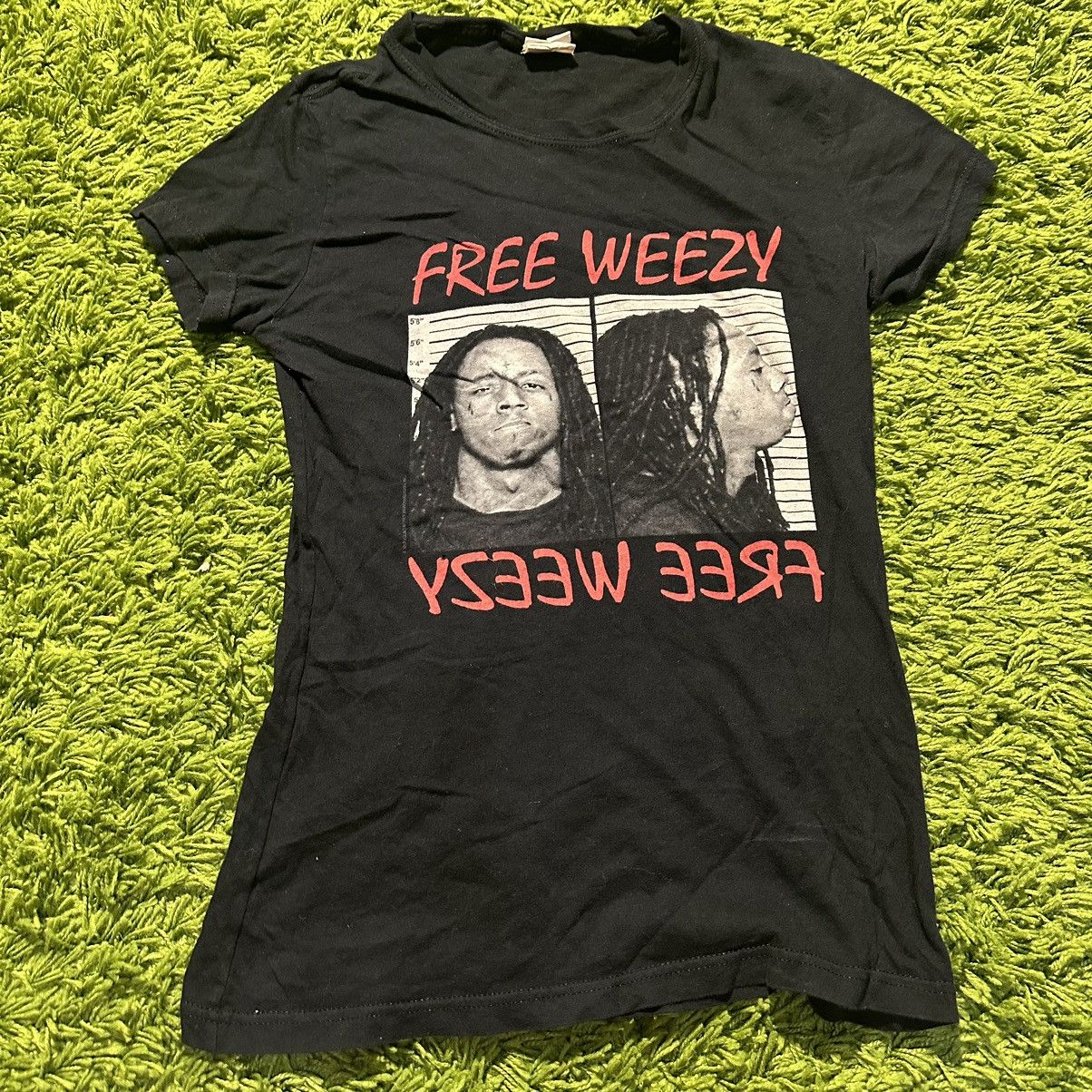 Lil Wayne × Vintage Crazy Rare “Free Weezy” Women’s Lil Wayne Tee Size S / US 4 / IT 40 - 1 Thumbnail