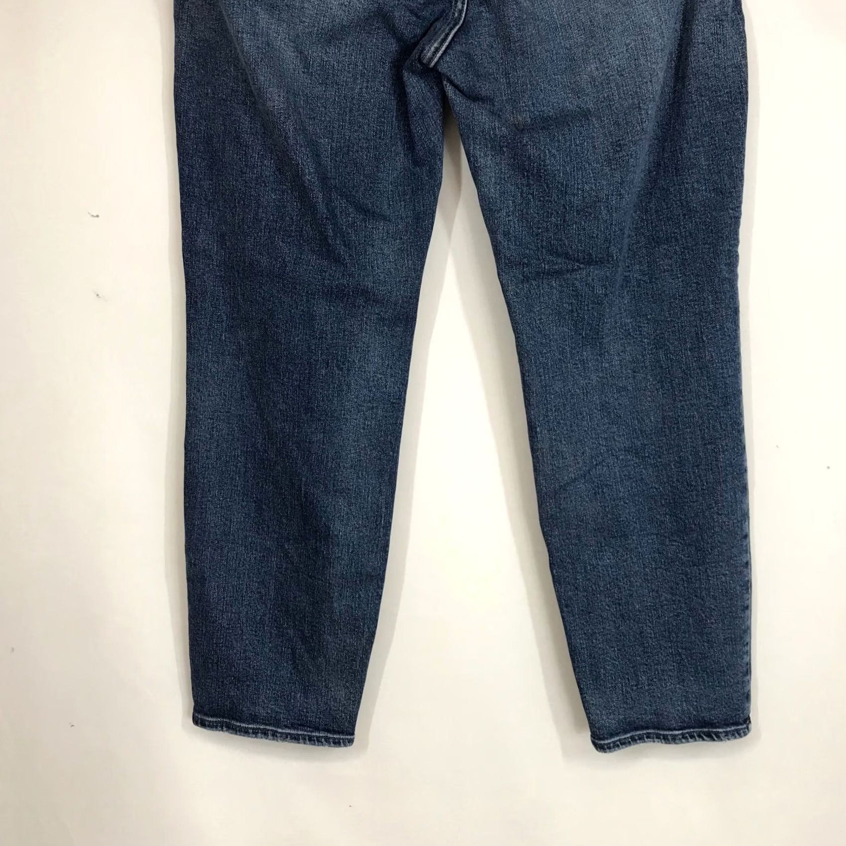 Silver Jeans Co. VINTAGE? No — Silver Jeans Co. Women's Mid Rise Straight Leg Jeans Medium Wash 18P Jeans Women Size 40" / US 18 - 6 Thumbnail