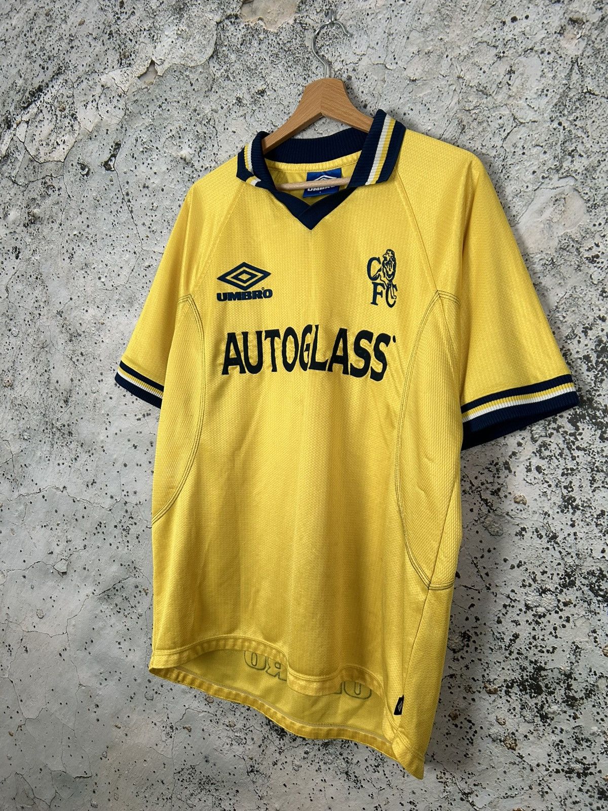Umbro Vintage Chelsea London 1998-2000 Soccer Jersey Umbro 90s Size US L / EU 52-54 / 3 - 2 Thumbnail
