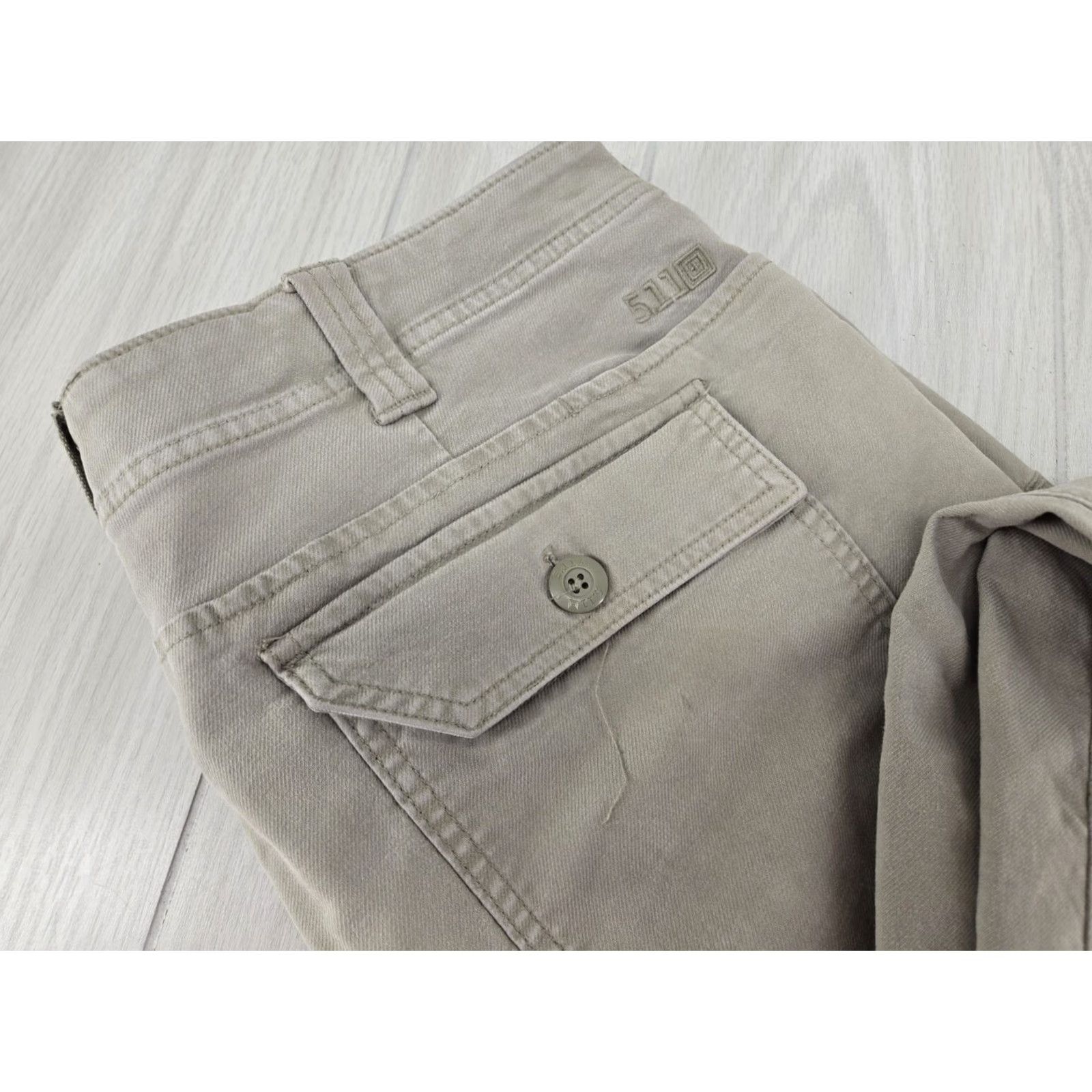 Vintage VINTAGE 5.11 Tactical Series Pants Mens Size 40/34 Green Style 74528 Cargo Straight Reg Mens Size US 40 / EU 56 - 3 Thumbnail