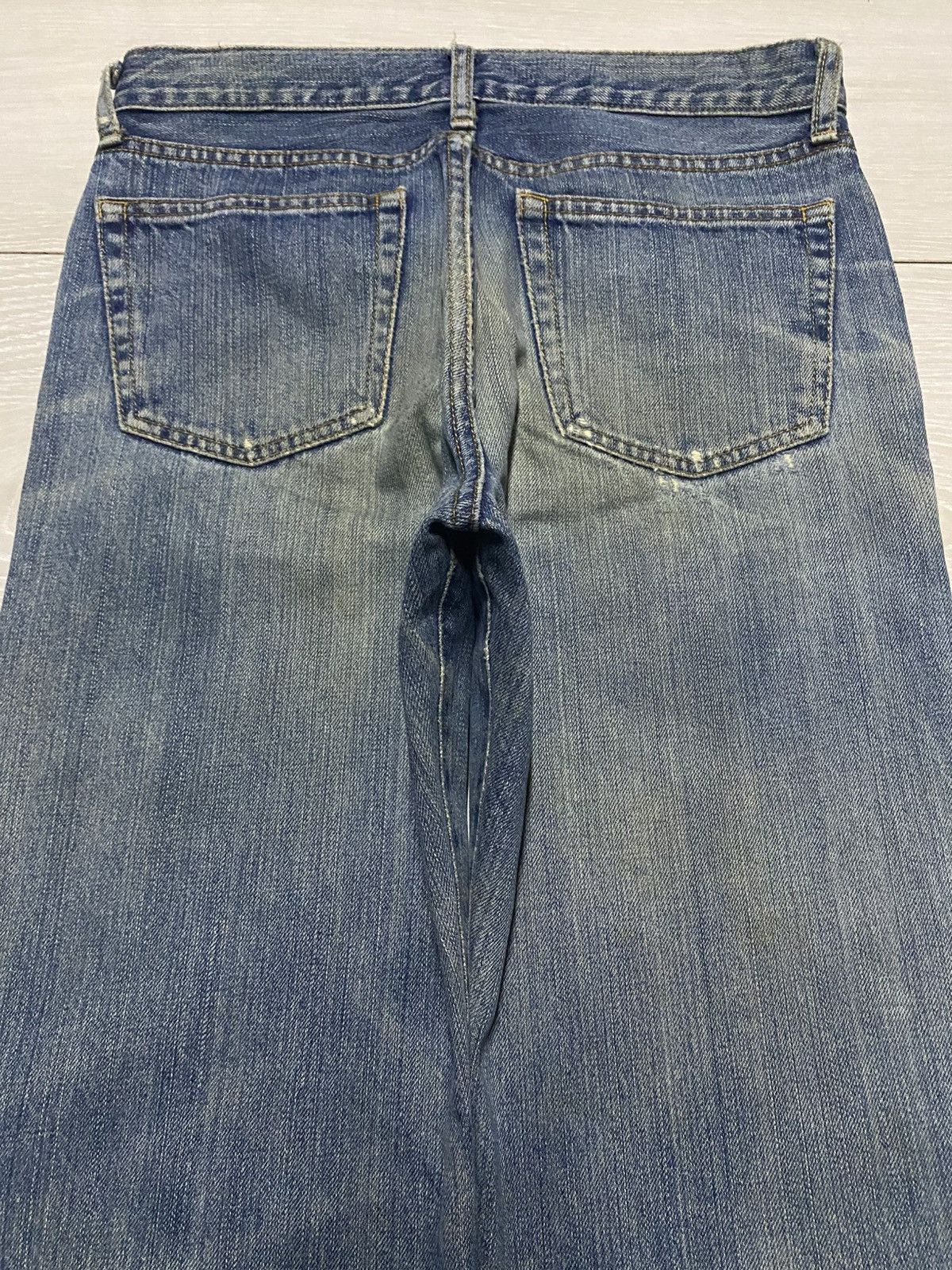 Uniqlo Vintage Japanese Brand Uniqlo Mud Wash Distressed Loose Jean Size US 30 / EU 46 - 4 Thumbnail