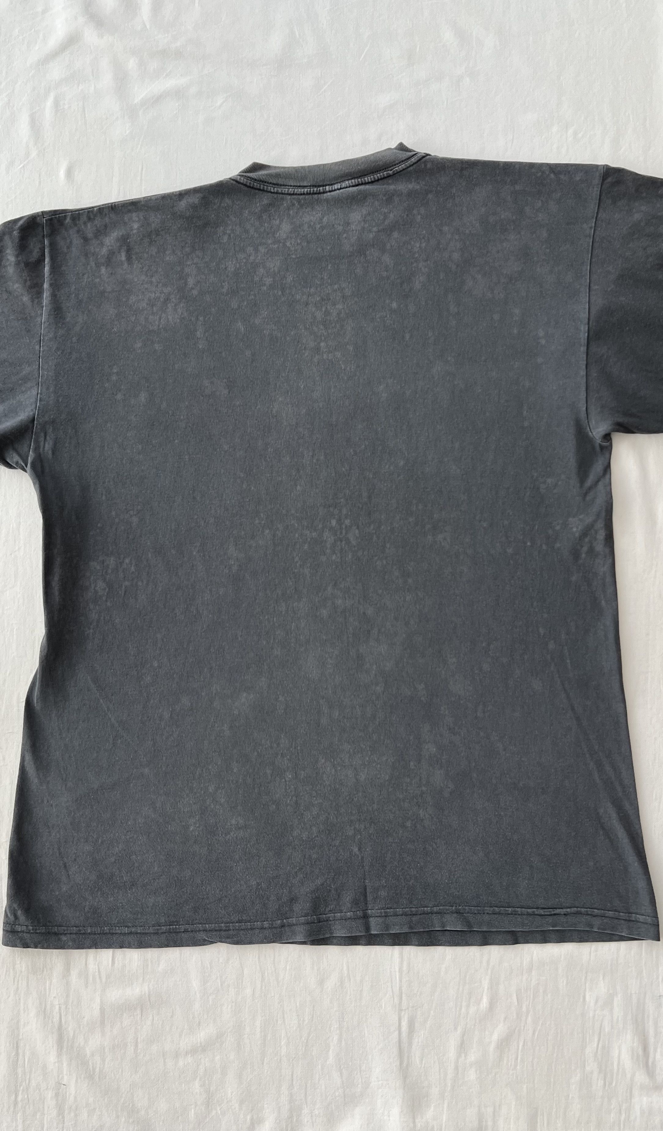Vintage Vintage 90s Red Dwarf BBC Movie Black T-shirt Size US L / EU 52-54 / 3 - 13 Thumbnail